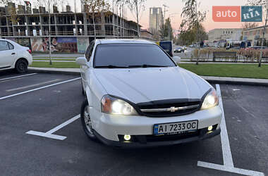Chevrolet Evanda 2006