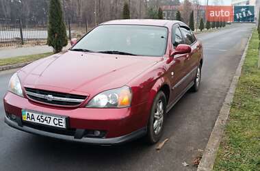 Chevrolet Evanda 2005