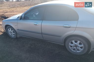 Chevrolet Evanda 2005
