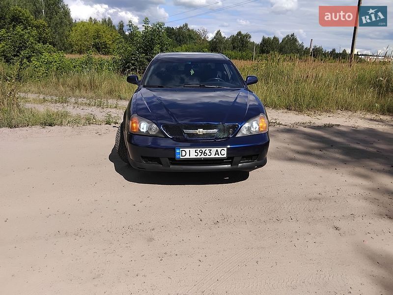 Седан Chevrolet Evanda 2004 в Ніжині