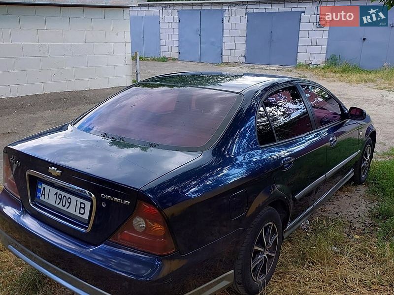 Chevrolet Evanda