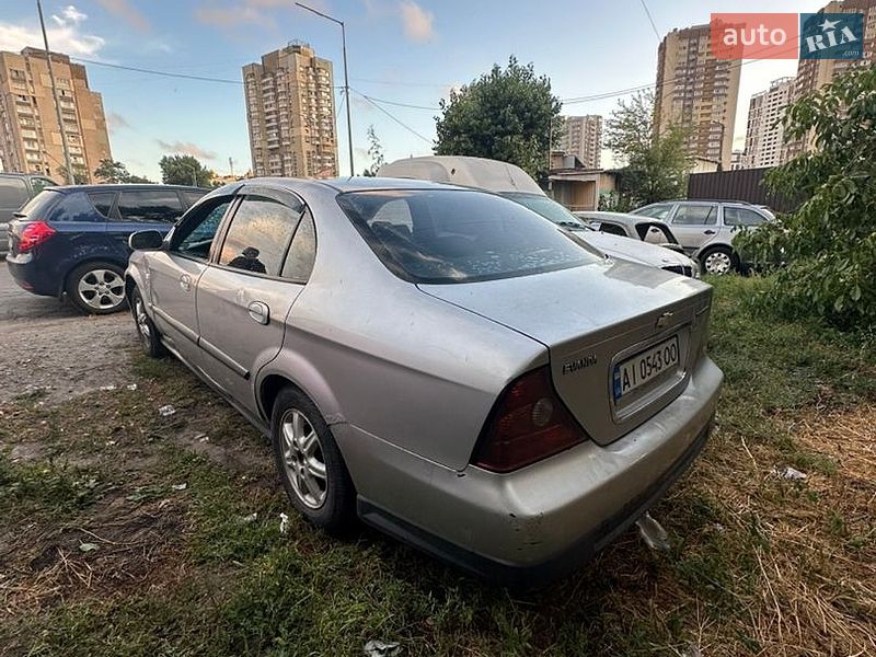 Седан Chevrolet Evanda 2005 в Киеве