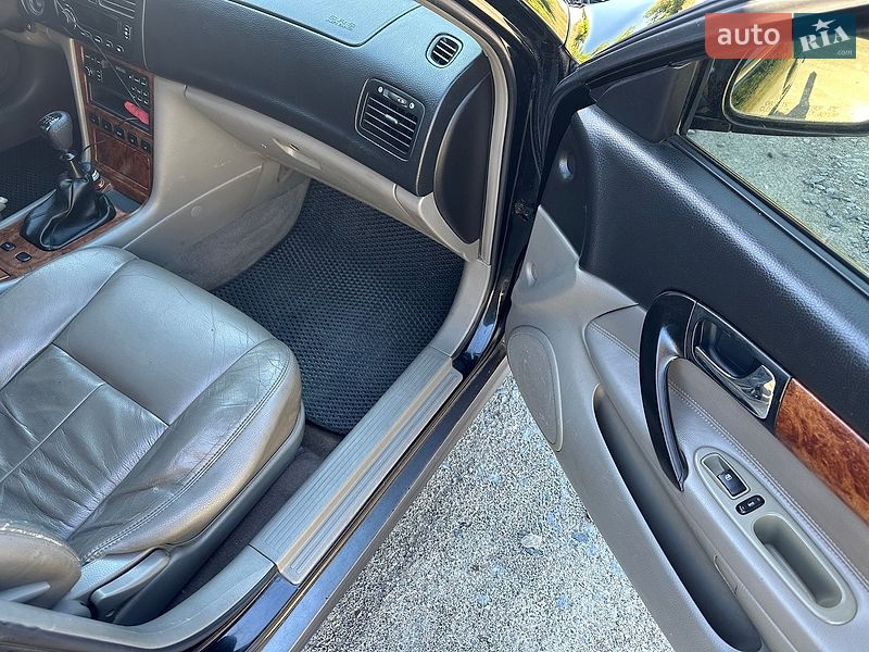 Седан Chevrolet Evanda 2006 в Кременчуге