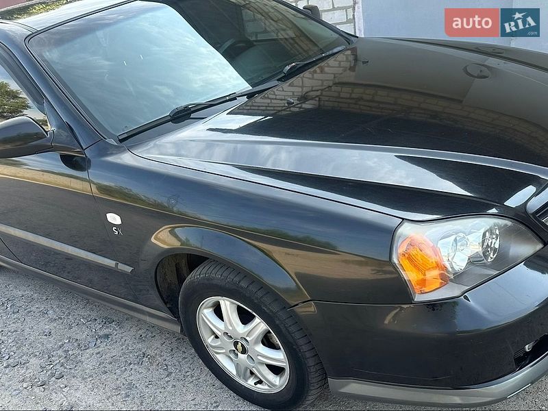 Седан Chevrolet Evanda 2006 в Кременчуге