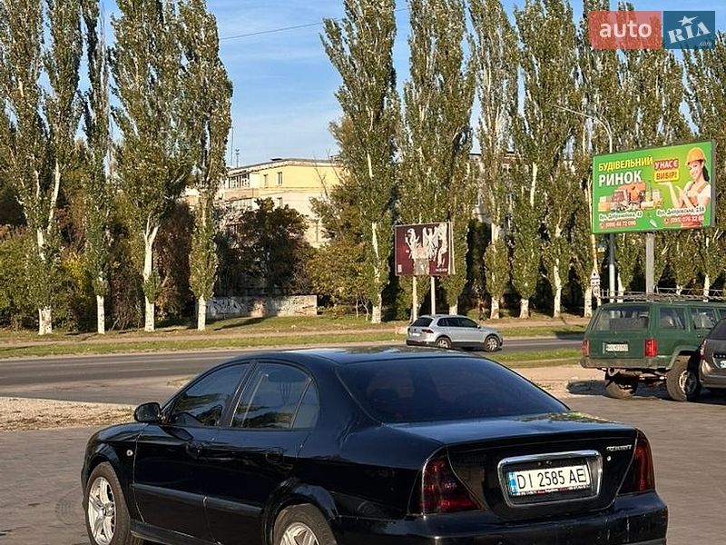 Chevrolet Evanda 2006