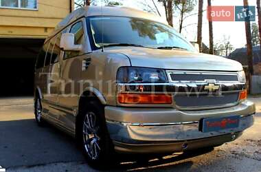 Chevrolet Express  2011