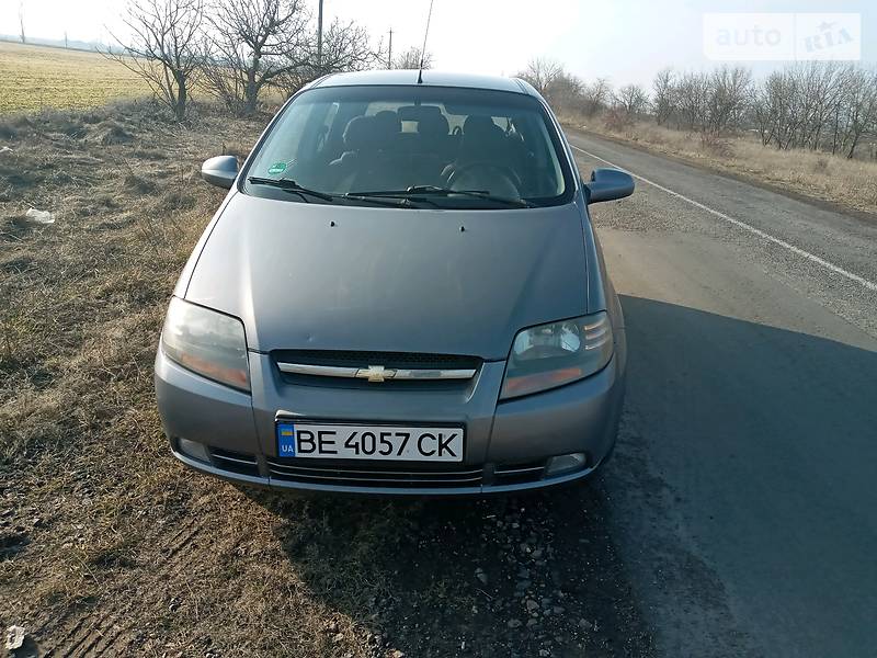 Хетчбек Chevrolet Kalos