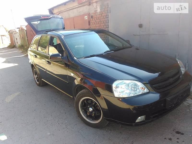 Chevrolet Lacetti 2005 года