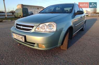 Chevrolet Lacetti  2005