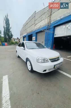 Chevrolet Lacetti  2011