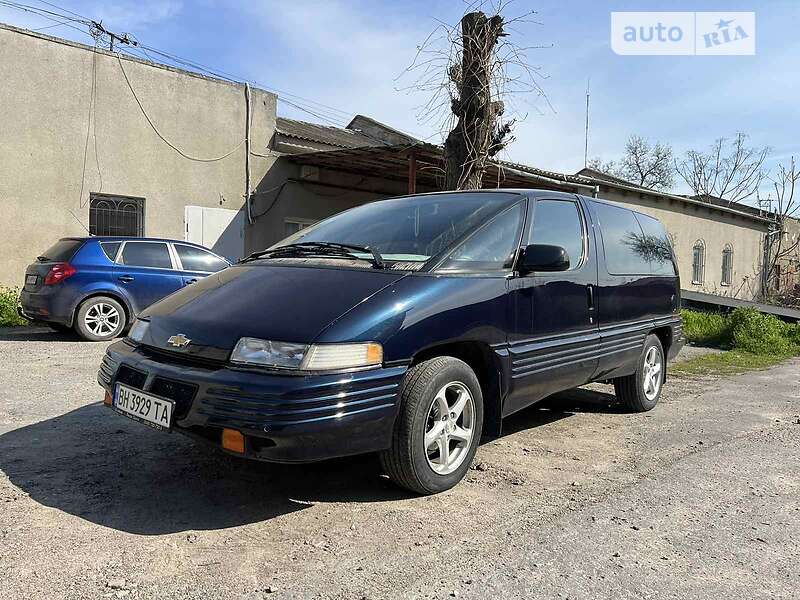 Легковые Chevrolet Lumina APV