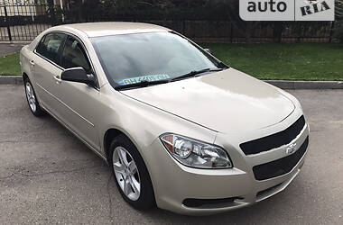 Chevrolet Malibu  2010