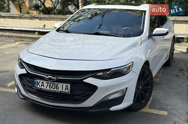 Chevrolet Malibu  2016