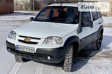 Chevrolet Niva  2015