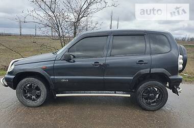 Chevrolet Niva  2006