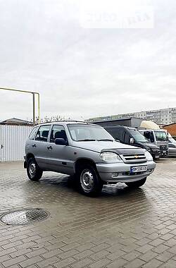 Chevrolet Niva  2007