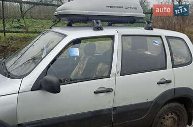 Chevrolet Niva  2010