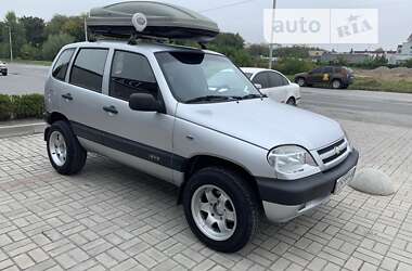 Chevrolet Niva  2007