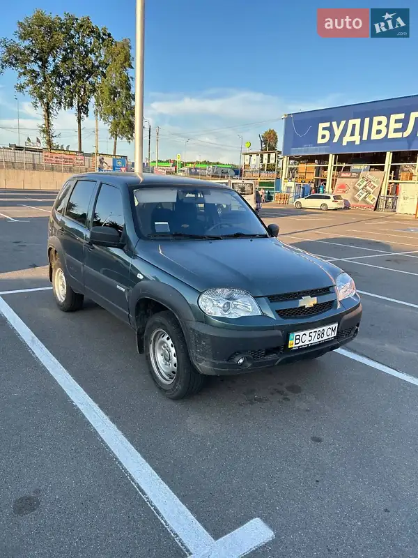 Chevrolet Niva 2013
