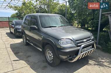 Chevrolet Niva  2007