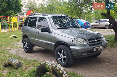 Chevrolet Niva  2007