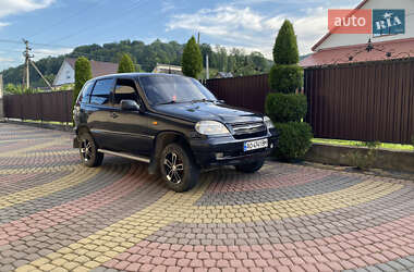 Chevrolet Niva  2006
