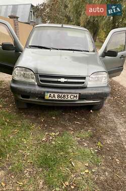 Chevrolet Niva  2007