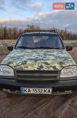 Chevrolet Niva  2006