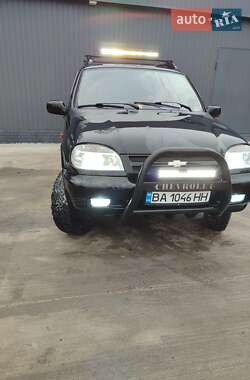 Chevrolet Niva  2006