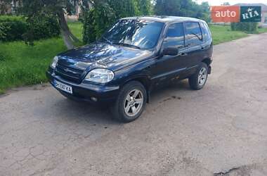Chevrolet Niva  2008