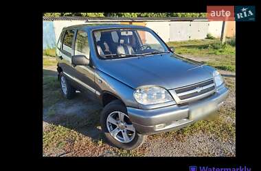 Chevrolet Niva  2006
