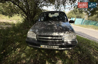 Chevrolet Niva  2006