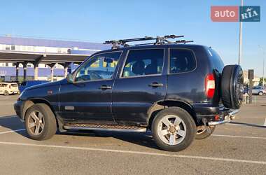 Chevrolet Niva  2007