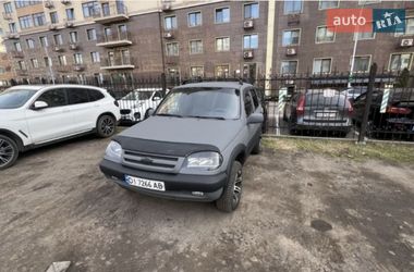 Chevrolet Niva 2005