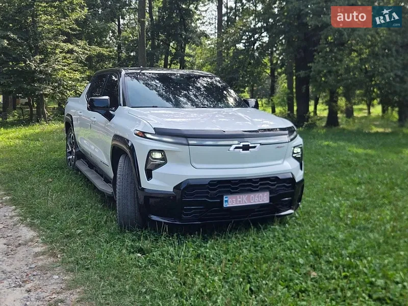 Chevrolet Silverado EV 2024