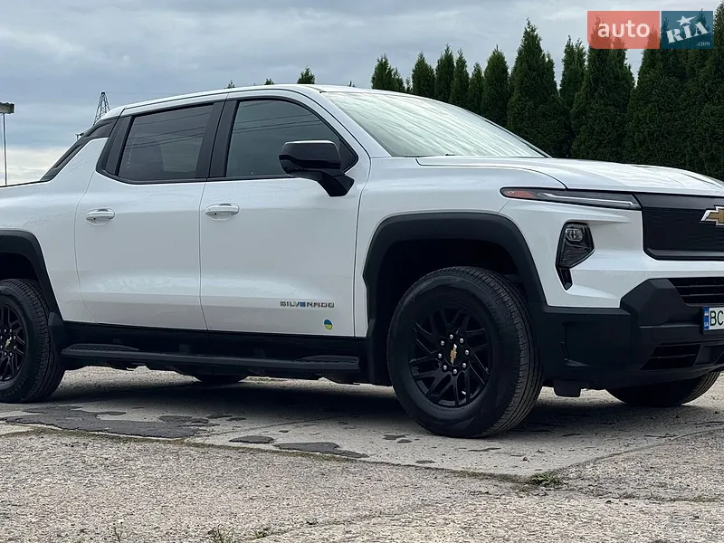 Chevrolet Silverado EV 2024