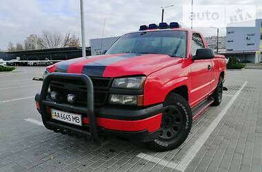 Chevrolet Silverado  2005