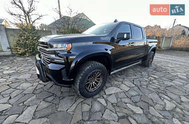 Chevrolet Silverado  2019