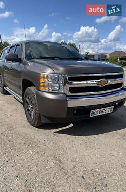 Chevrolet Silverado  2008
