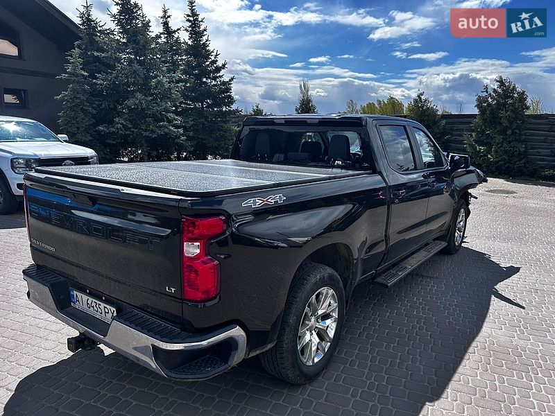 Chevrolet Silverado