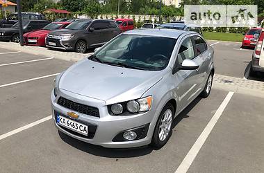 Chevrolet Sonic LT 2015