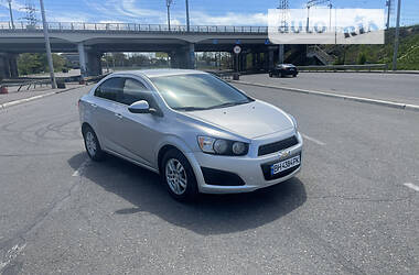 Chevrolet Sonic LT 2014