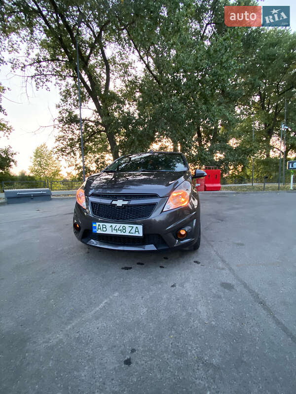 Хетчбек Chevrolet Spark EV