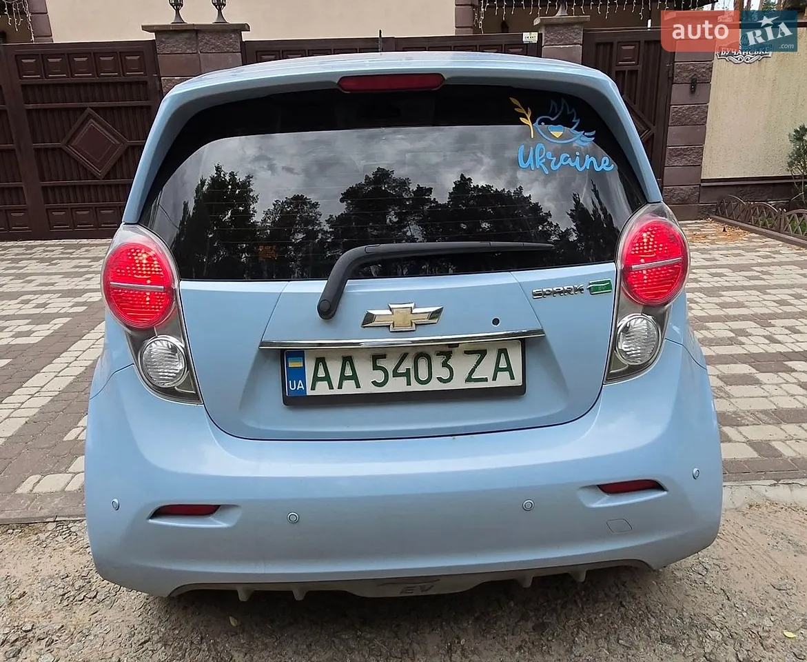 2015 Chevrolet Spark - мініатюра 3