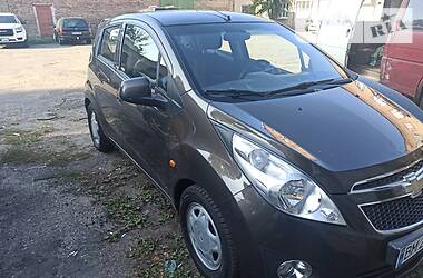 Chevrolet Spark M300 2011