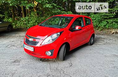 Chevrolet Spark m300 2011