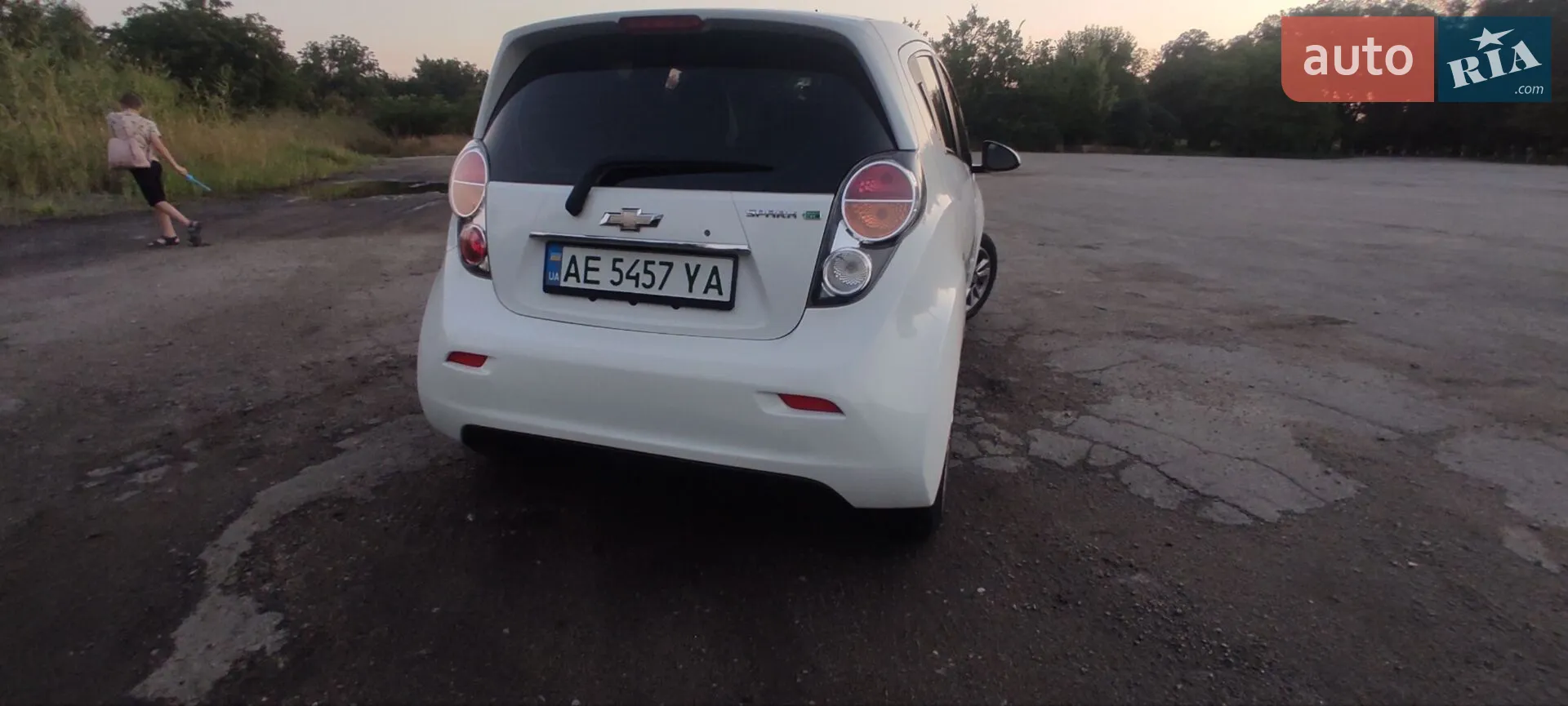 Chevrolet Spark 2014 VIN KL8CL6S03EC441320 фото оголошення 3 з 15