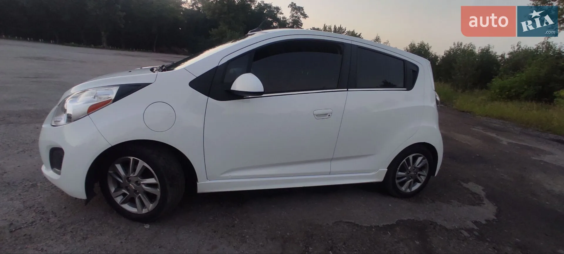 Chevrolet Spark 2014 VIN KL8CL6S03EC441320 фото оголошення 13 з 15