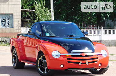 Chevrolet SSR  2004