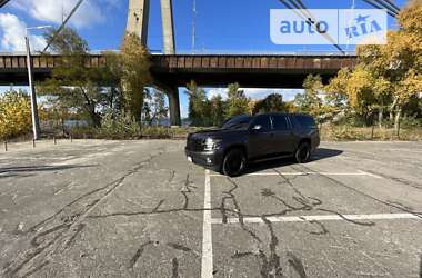 Chevrolet Suburban  2017